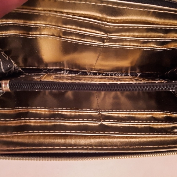 NWOT LYDC HANDBAG & WALLET SET - Picture 7 of 7